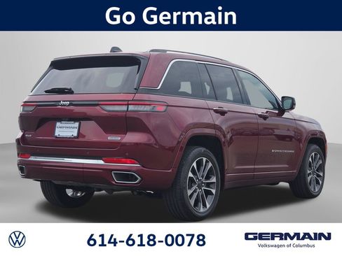 Used 2023 Jeep Grand Cherokee Overland AWD/4WD image 8