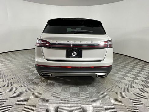 Used 2023 Lincoln Nautilus Reserve w/ Equipment Group 201A image 7