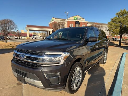 Used 2024 Ford Expedition Max Limited image 4