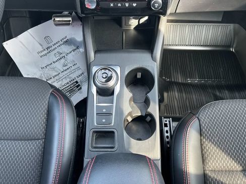 Used 2024 Ford Escape ST-Line w/ Tech Pack #1 AWD/4WD image 31