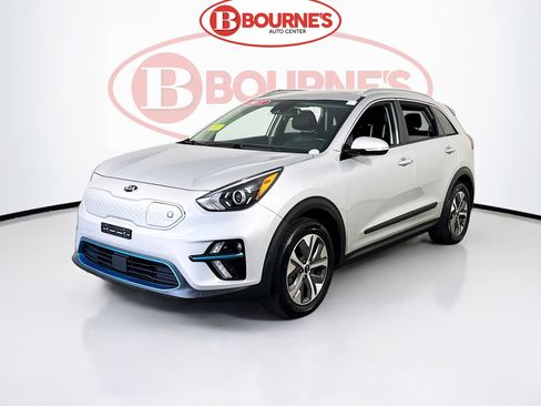 Used 2021 Kia Niro EX Premium FWD image 8