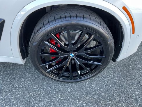 New 2026 BMW X5 xDrive40i w/ M Sport Package image 25