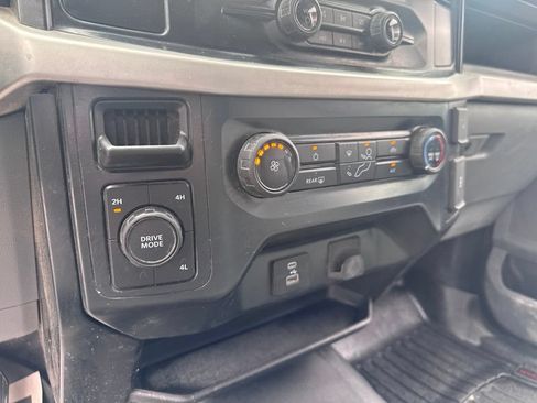 Used 2022 Ford F150 XL w/ Equipment Group 101A High AWD/4WD image 19