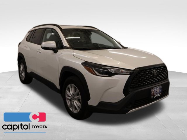 Certified 2022 Toyota Corolla Cross LE w/ Moonroof Package AWD/4WD 360° Tour