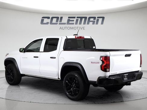 Used 2024 Chevrolet Colorado Trail Boss image 3