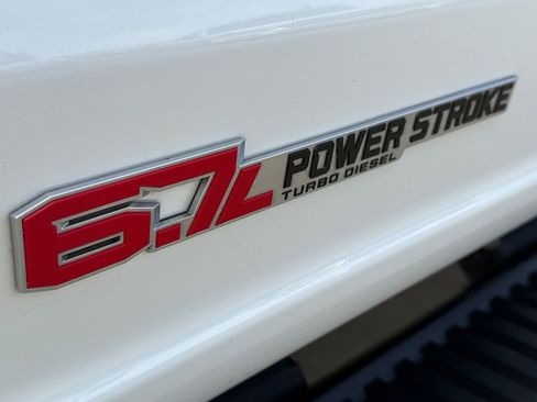 Used 2024 Ford F250 Lariat w/ Lariat Ultimate Package image 6