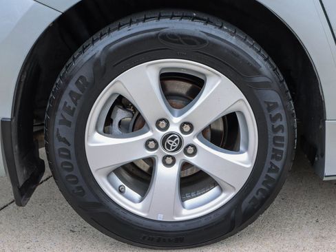 Used 2019 Toyota Sienna LE image 20