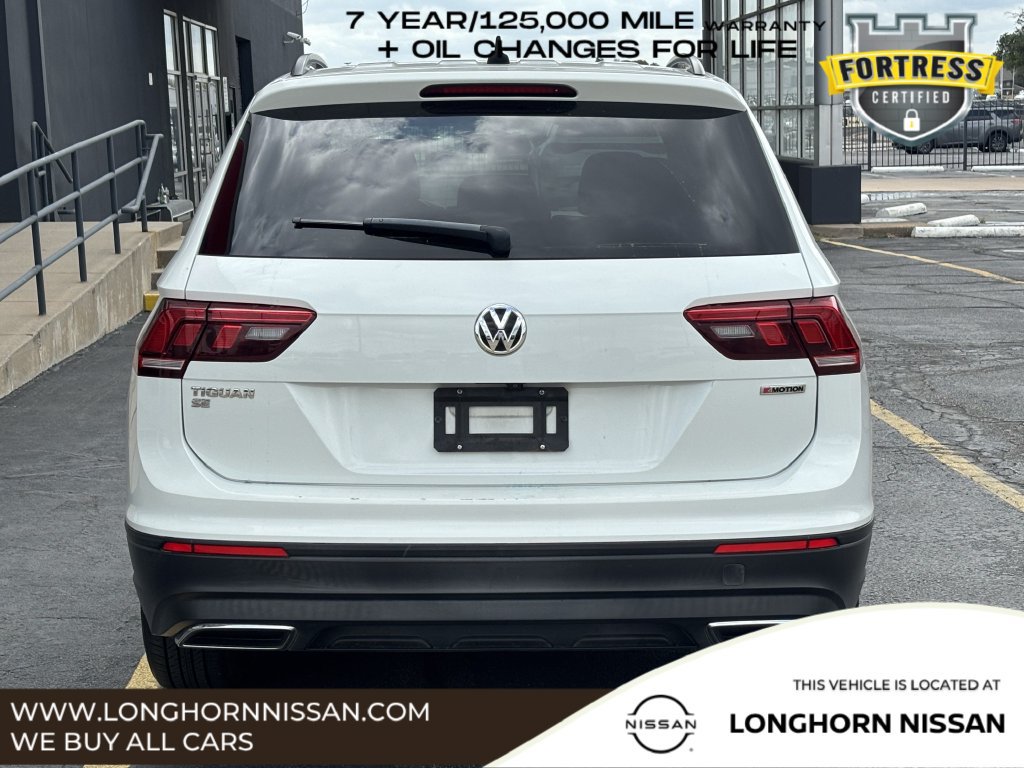 Used 2019 Volkswagen Tiguan SE w/ Panoramic Sunroof Package AWD/4WD image 4