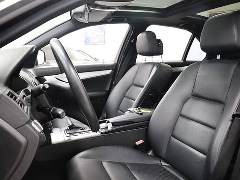 Used 2008 Mercedes-Benz C 300 Sedan image 10