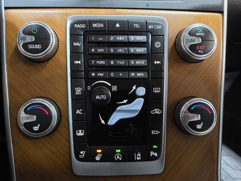 Used 2018 Volvo S60 T5 Inscription Platinum image 33