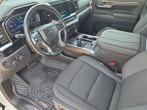 Used 2024 Chevrolet Silverado 1500 LT Trail Boss w/ Protection Package image 17