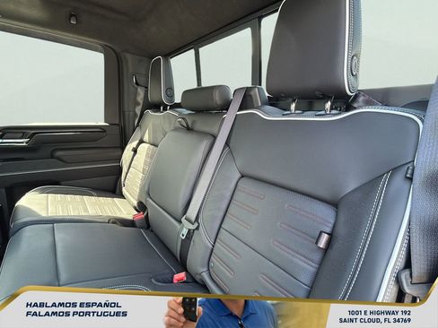 Used 2024 GMC Sierra 2500 AT4X AWD/4WD image 30