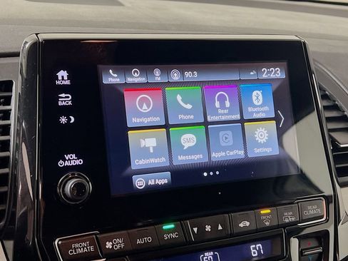 Used 2018 Honda Odyssey Touring image 13