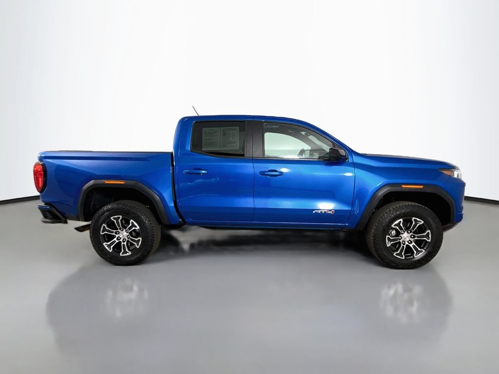 Used 2023 GMC Canyon AT4 w/ AT4 Premium Package AWD/4WD image 9