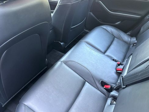 Certified 2025 MAZDA MAZDA3 s FWD image 14