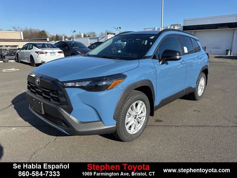 New 2026 Toyota Corolla Cross LE image 3