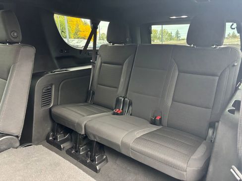 Certified 2024 GMC Yukon XL SLE image 16