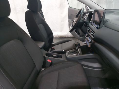Certified 2023 Hyundai Kona SEL w/ Convenience Package image 10