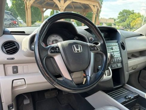 Used 2011 Honda Pilot EX-L image 15