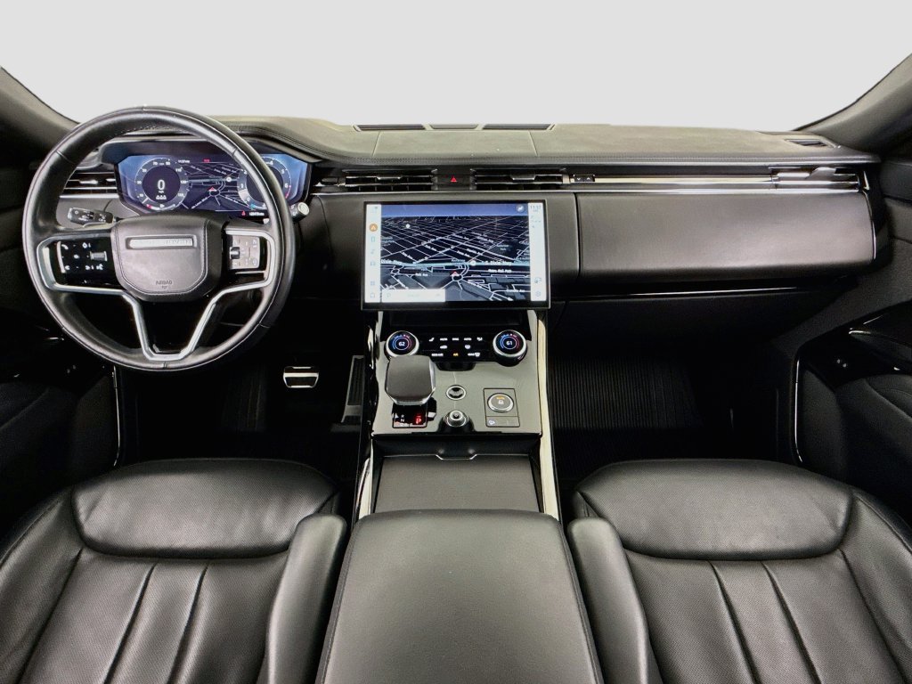 Used 2023 Land Rover Range Rover Sport SE AWD/4WD image 9
