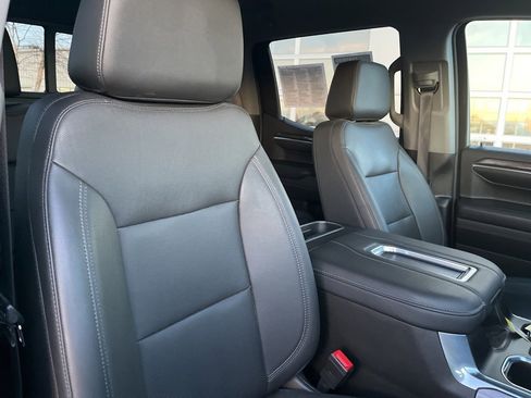 Certified 2022 Chevrolet Silverado 1500 LTZ w/ LTZ Convenience Package II image 27