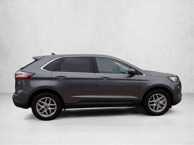 Used 2024 Ford Edge SEL AWD/4WD image 11