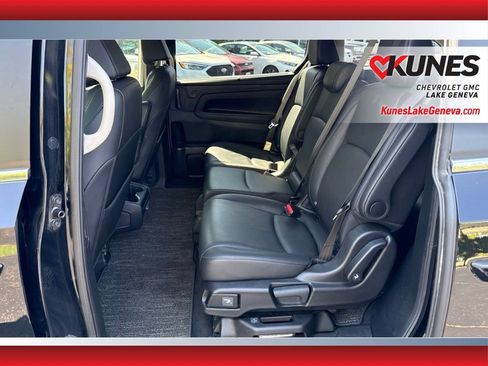 Used 2025 Honda Odyssey EX-L image 14