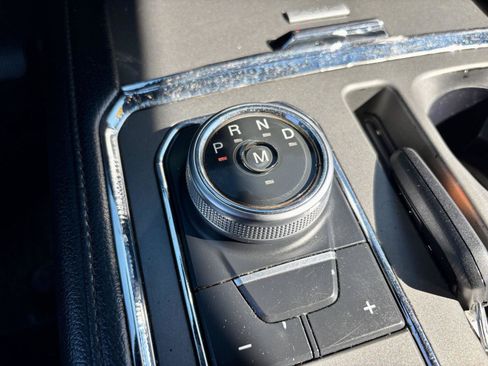 Used 2018 Ford Expedition Max XLT w/ Equipment Group 202A image 34