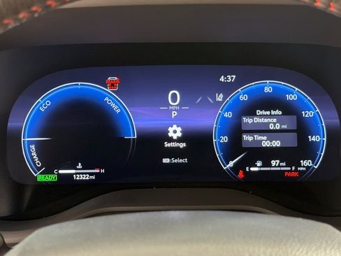 Used 2025 Toyota Sienna XSE w/ XSE Plus Package AWD/4WD image 24