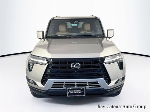 Certified 2025 Lexus GX 550 w/ Accessory Package (2T) AWD/4WD image 2