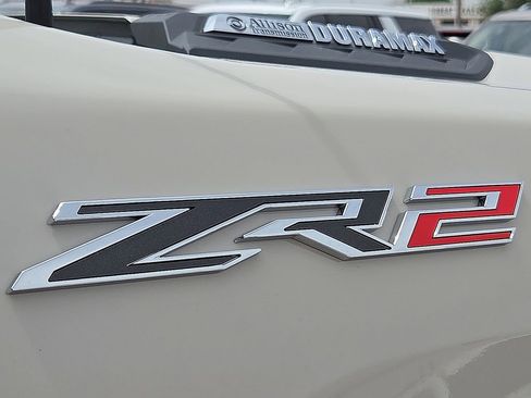Used 2026 Chevrolet Silverado 2500 ZR2 w/ ZR2 Bison Edition AWD/4WD image 8