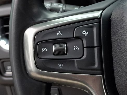 Used 2023 Chevrolet Suburban LT AWD/4WD image 21