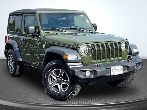 Used 2023 Jeep Wrangler Sport AWD/4WD image 13