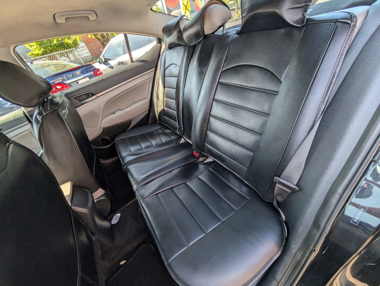Used 2017 Hyundai Elantra Limited FWD image 18
