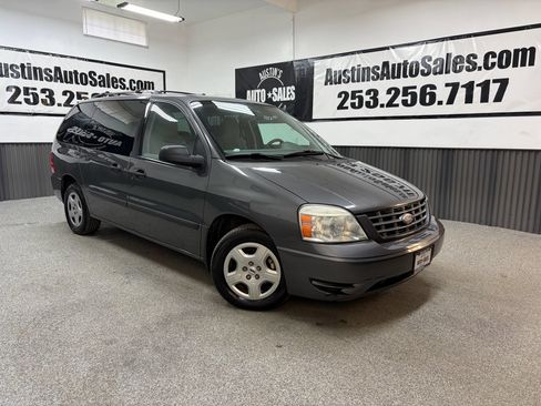 Used 2005 Ford Freestar SE FWD image 1