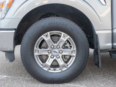 Used 2023 Ford F150 XLT w/ XTR Package AWD/4WD image 28