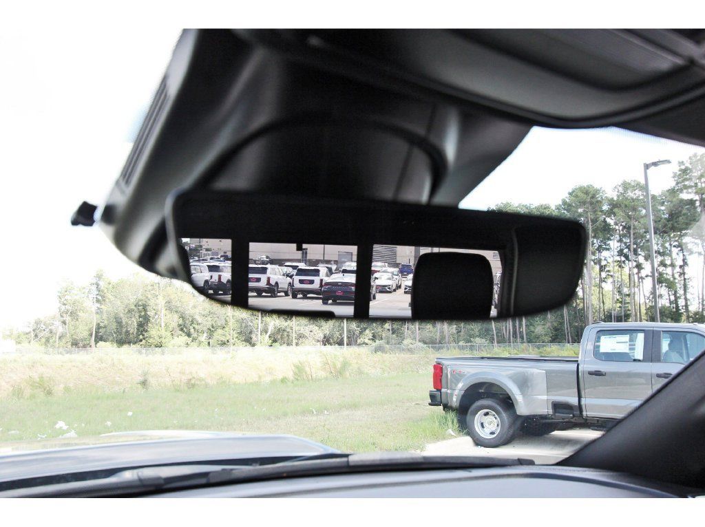 Used 2024 RAM 2500 Laramie w/ Night Edition AWD/4WD image 23