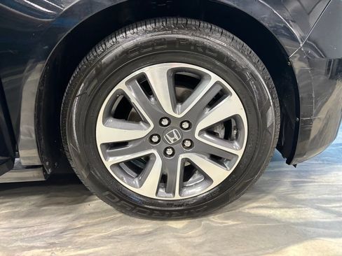 Used 2015 Honda Odyssey Touring image 30