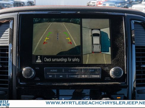 Used 2023 Nissan Titan PRO-4X w/ Pro-4x Convenience Package image 21