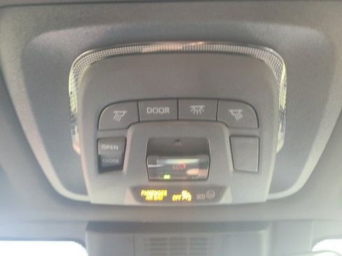 Used 2024 Toyota bZ4X XLE image 30