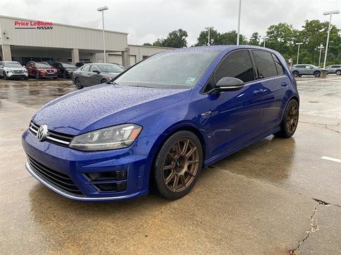 Used 2016 Volkswagen Golf 4-Door AWD/4WD image 3