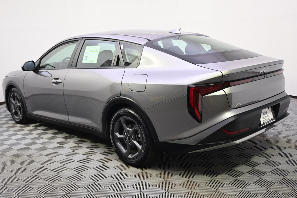 Used 2025 Kia K4 FWD image 3