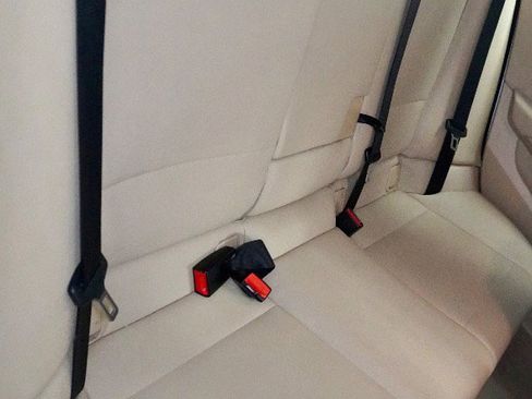 Used 2014 BMW X1 sDrive28i image 8