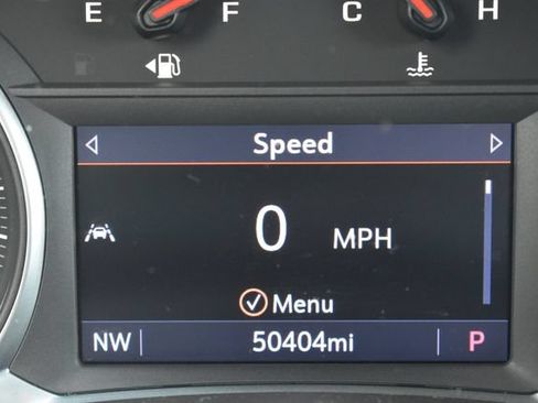 Used 2022 GMC Terrain SLT w/ Infotainment Package II AWD/4WD image 16