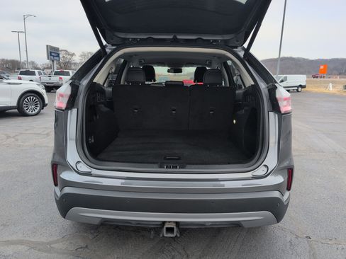Used 2024 Ford Edge SEL w/ Convenience Package image 10