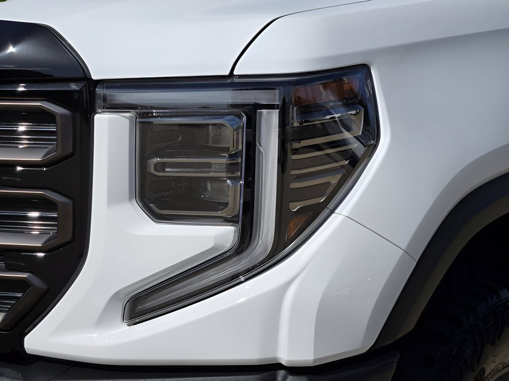 Used 2024 GMC Sierra 1500 AT4X AWD/4WD image 9