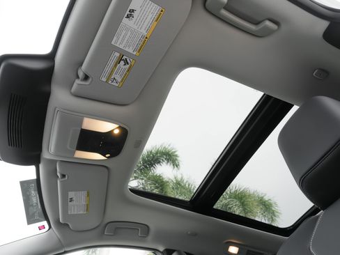 Certified 2026 INFINITI QX60 Luxe w/ Cargo Package FWD image 20