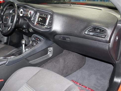 Used 2021 Dodge Challenger R/T Scat Pack w/ T/A Package image 31