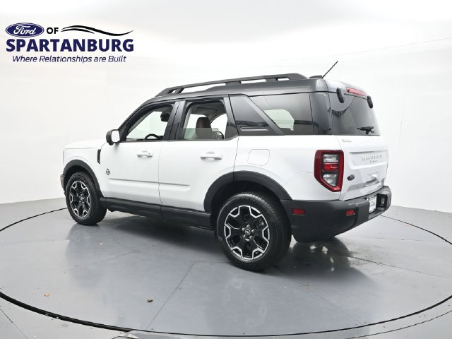 Used 2025 Ford Bronco Sport Outer Banks w/ Outer Banks Tech Package+ AWD/4WD image 5