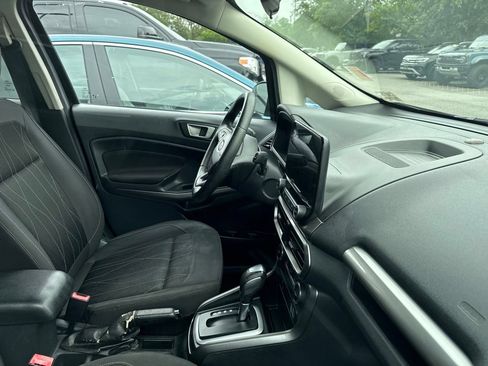 Used 2020 Ford EcoSport SE FWD image 4